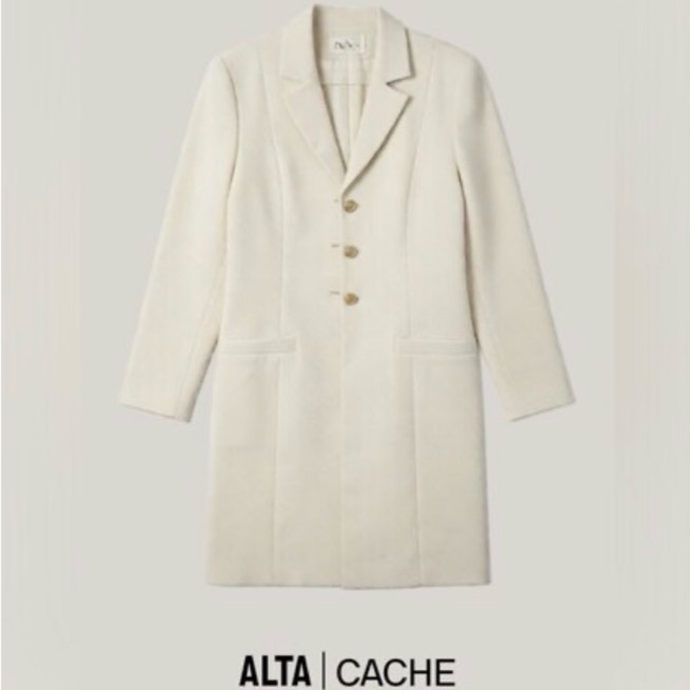 Cache Cream Blazer with Gold Buttons